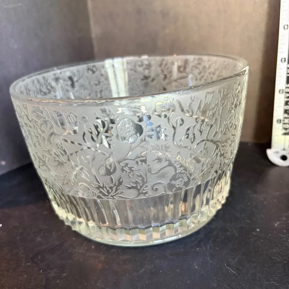 N/A clear glass